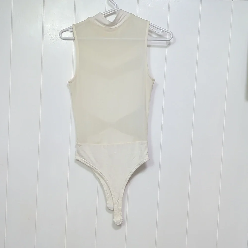 ❤️5/$25 Elegant Cream Sheer Sleeveless Top Body Suit - Picture 4 of 5